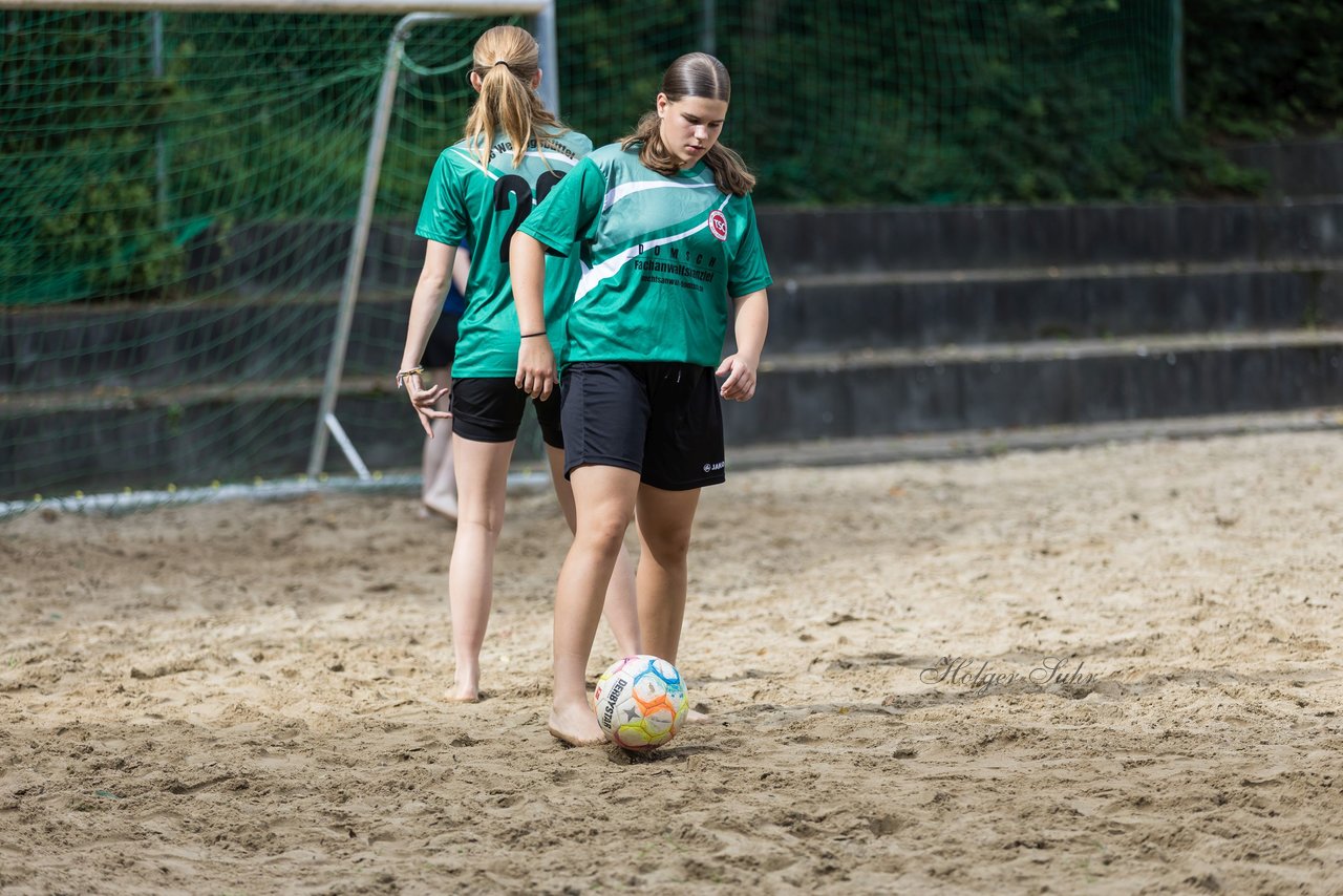 Bild 68 - wBJ/wCJ Beachsoccer Cup